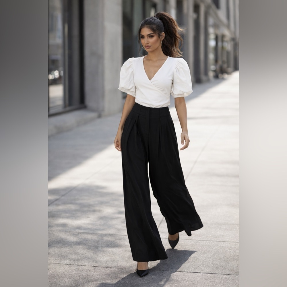 Truth by Republic Black Pleated Trousers Wide Leg Size Medium